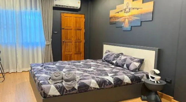 Номер Standard с балконом Marin House Pattaya