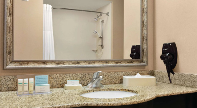 Двухместный номер Standard Hampton Inn & Suites Enid