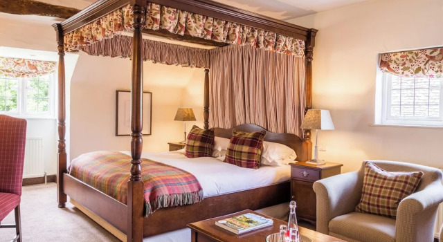 Номер Deluxe Old Swan & Minster Mill Hotel