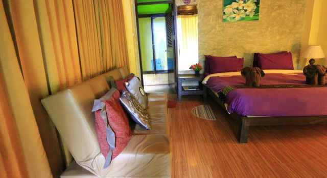 Номер Deluxe с балконом и с видом на сад White Sand Beach Resort