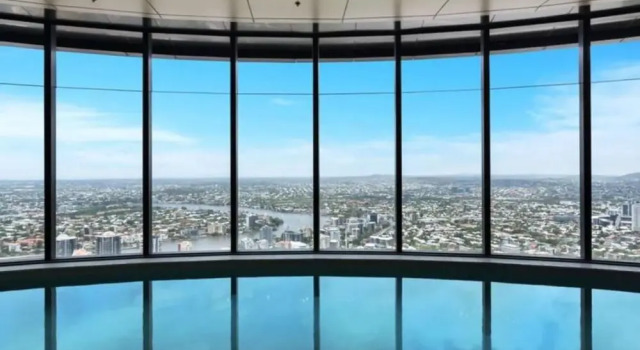 Апартаменты 2BR Luxury Skytower CBD Pool Gym Netflix