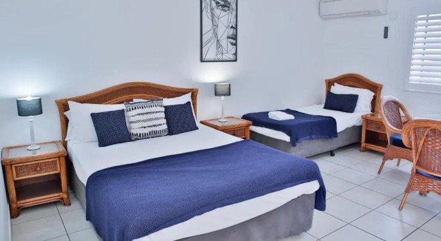 Трёхместный номер Standard Central Park Motel