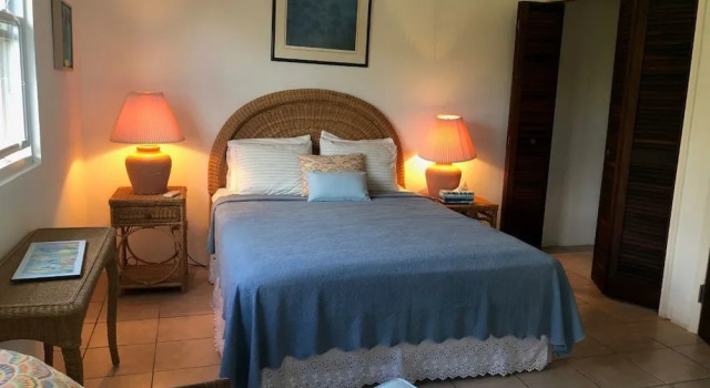 Patricks Bay Villa