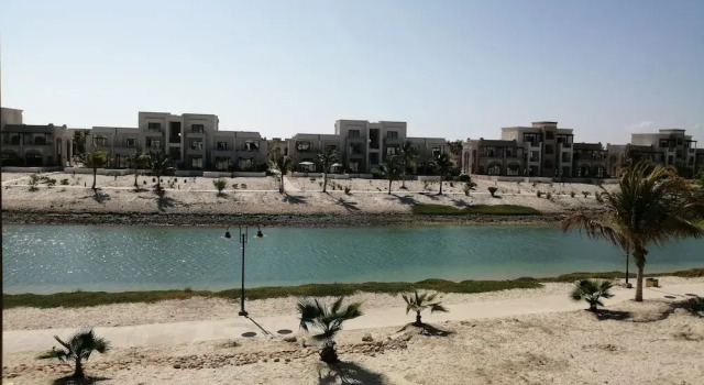 One-bedroom With Lagoon View Balcony, Prenota Appartamento Hotel a Dhofar con parcheggio, Parcheggio