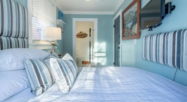 Номер Standard West End Guest House