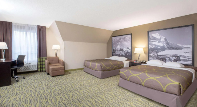 Deluxe Vierpersoonskamer Super 8 by Wyndham Canmore