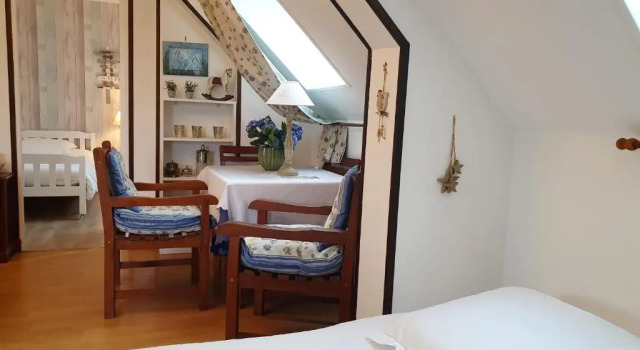 Четырёхместный номер Comfort Hôtel Restaurant Ferme de la Grande Cour