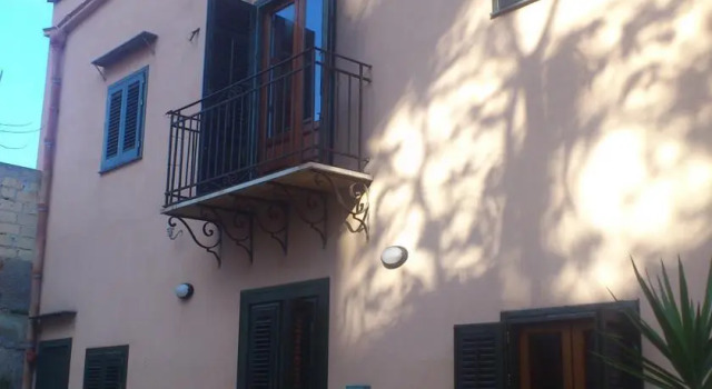 SCIARA, Book Lejlighed Palermo Sicilien