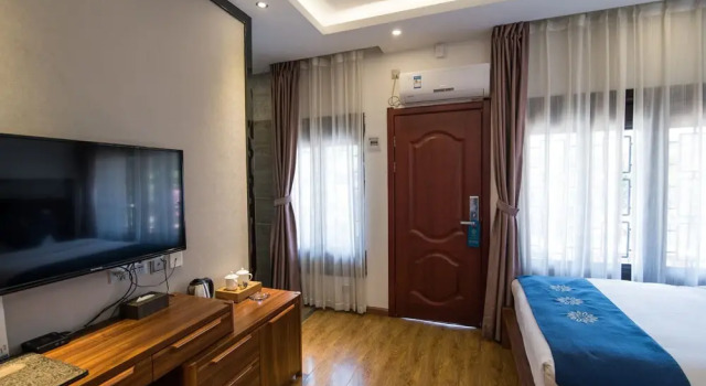 Номер Deluxe Floral Hotel Dali Honglongjing Junrui
