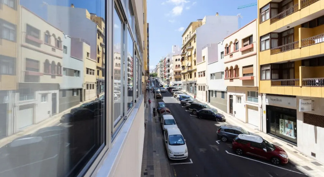 Céntrico Piso en Santa Cruz, Забронировать Отель Отели Санта-Крус-де-Тенерифе 3 звезды, рядом с Культурный центр El Tanque, 3*