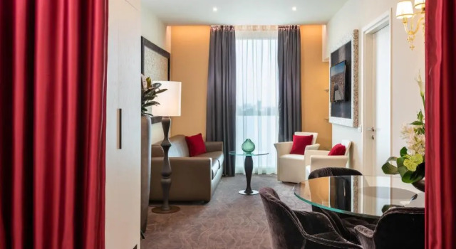 Двухместный номер Deluxe Leonardo Royal Hotel Venice Mestre