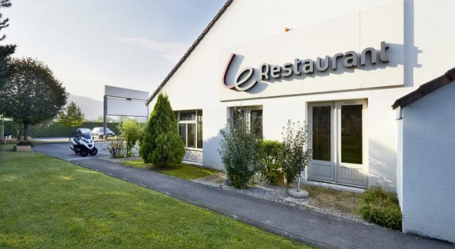 Campanile Grenoble St Martin, Rezerwuj Hotel Grenoble 