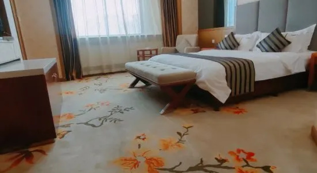 Семейный люкс Plaza Holiday Inn Jiayuguan
