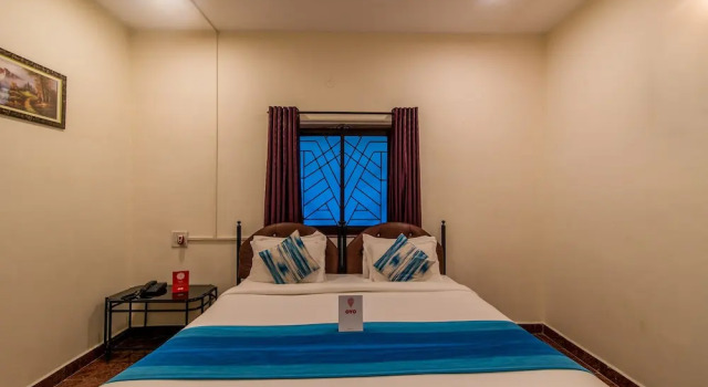 Номер Standard OYO 10576 Hotel Residency