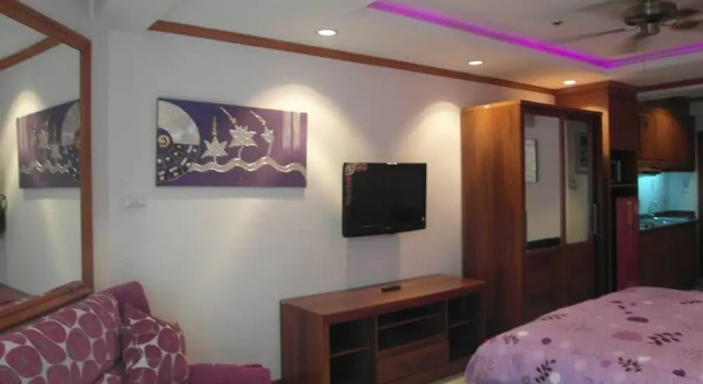 Jomtien Beach Condominium A3 Floor 11 Room 19