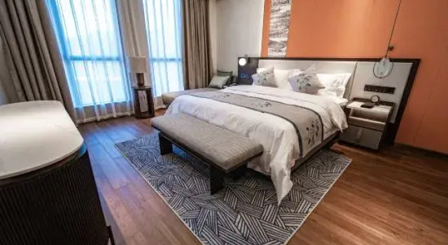 Люкс Executive с видом на реку Royal Hotel