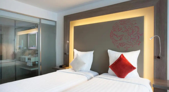 Двухместный номер Premier Novotel Jakarta Gajah Mada