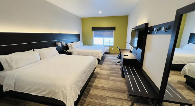 Номер Standard Holiday Inn Express & Suites Salinas