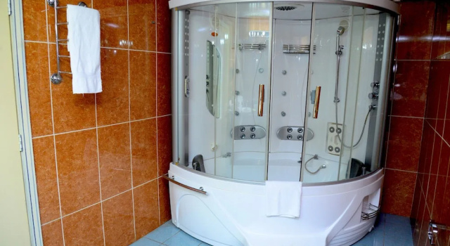 Люкс Golden Royale Hotel