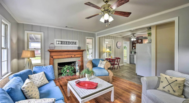 Коттедж Beaufort Home W/porch, 4 Mi. From Downtown!