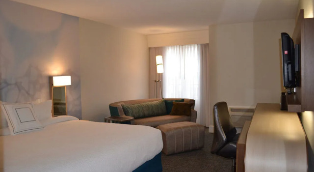 Courtyard Cape Cod Hyannis, Buchen Sie Hotel Hyannis Cape Cod