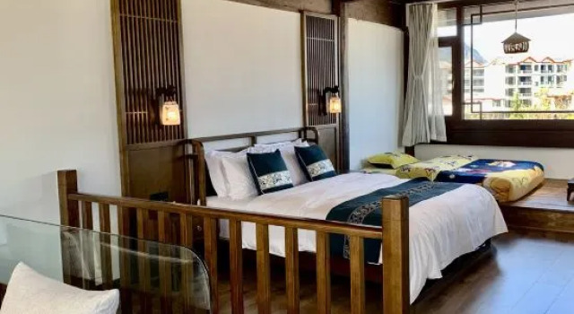 Семейный люкс Deluxe Дуплекс с красивым видом из окна Luna Hotel & B&B, Yulong Wenbi Mountain Scenic Area, Lijiang