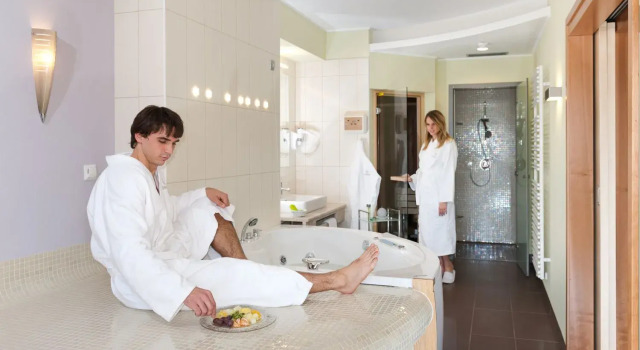 Terme Zreče - Hotel Atrij, Buchen Sie Hotel Zreče Rogla