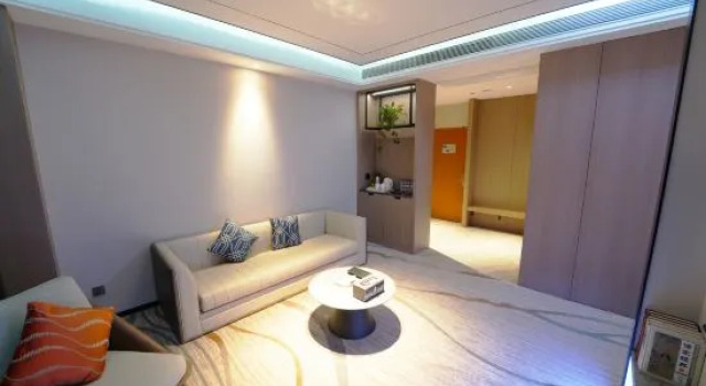 Люкс Business Phoenix International Hotel