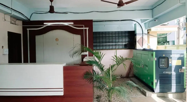 SLS Home Stay, Rezerwuj Hotel Hotele w Andhra Pradesh z parkingiem, Parking