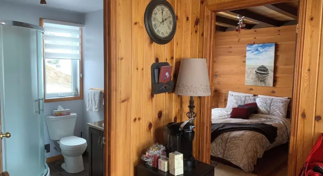 Шале с 3 комнатами с видом на озеро Chalets Garou