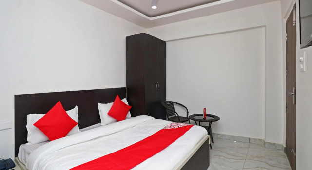 OYO Flagship 26917 Rc Residency, Забронировать Отель Отели Горакхпур 3 звезды, 3*