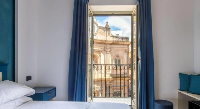 Номер Deluxe Villena Plaza by Wonderful Italy