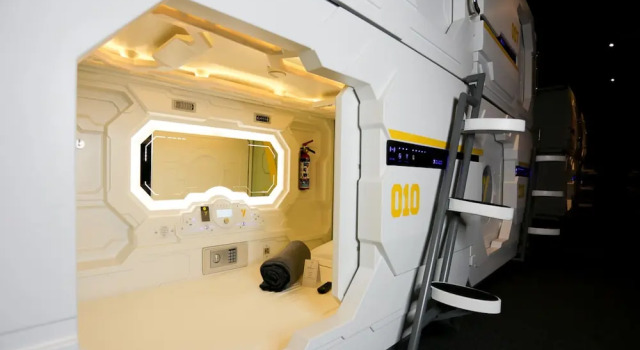 Капсула The Yellow Capsule Cancun Close to Airport