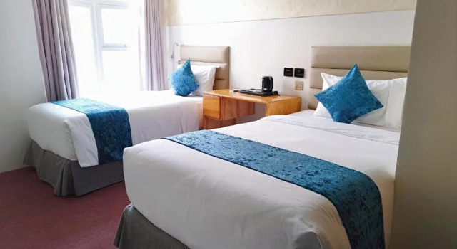 Номер Deluxe Sempre Premier Inn - MACTAN AIRPORT HOTEL