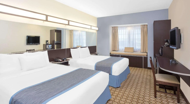 Двухместный люкс Microtel Inn & Suites by Wyndham San Angelo