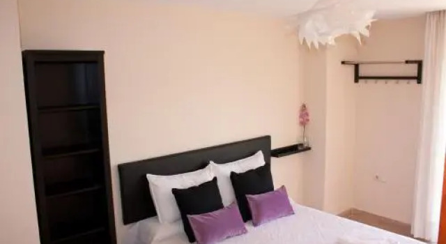 Apartamento Góngora, Забронировать Апартаменты/квартира Гранада Granada Province, рядом с Музей народных традиций и искусств Los Tiros de Granada