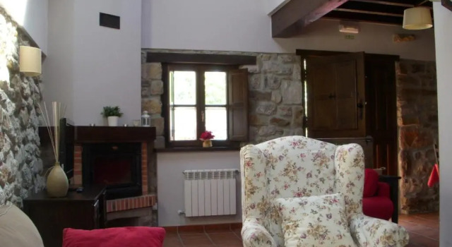 La Cuétara de Linares, Đặt Khách sạn Ribadesella Costa Verde