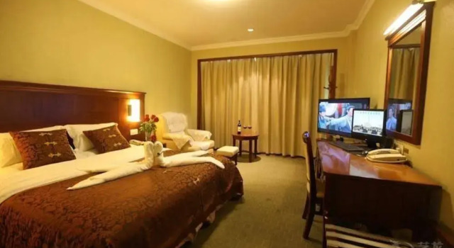 Three Gorges Xiba, Prenota Hotel Hotel a Yichang con colazione, Colazione