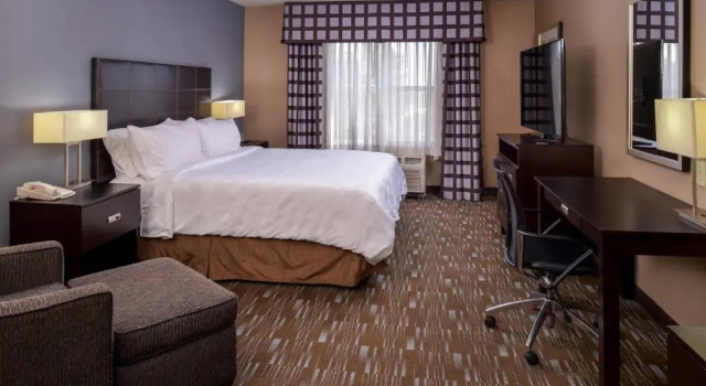 Run of House Holiday Inn Ontario Airport - California by IHG