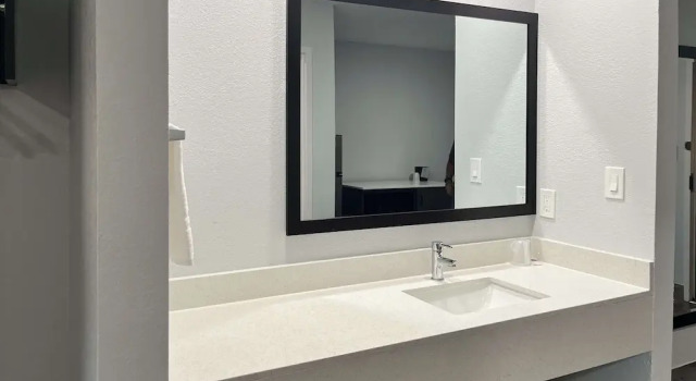 Четырёхместный люкс Standard Studio 6 Suites Brenham, TX