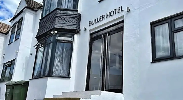 Buller Hotel - London Croydon