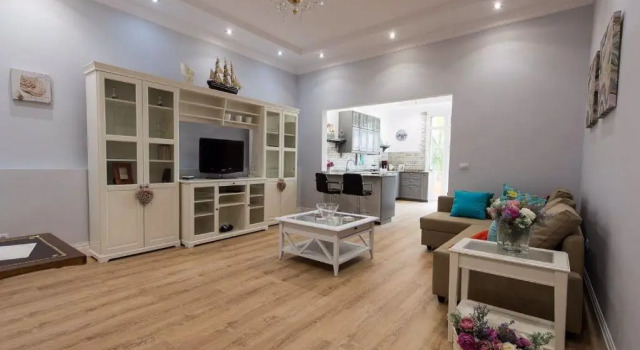 Апартаменты Flatguest Living House