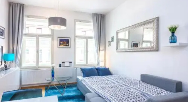 Baranova Apartments, Rezerwuj Apartament Hotele w Praga z parkingiem, w pobliżu Flora Subway Station, Parking