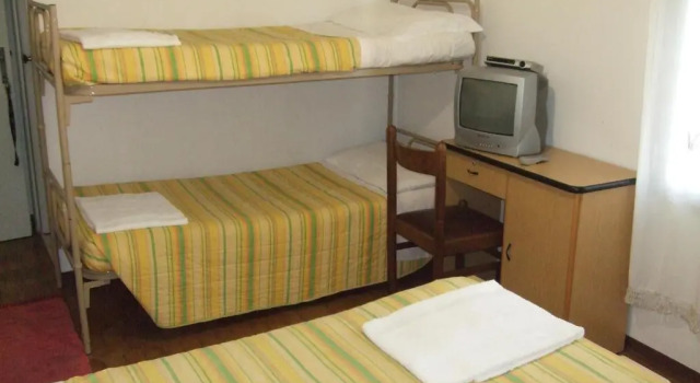 Трёхместный номер Standard Villa Lavinia