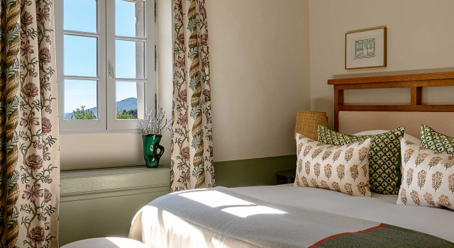 Люкс Deluxe с 2 комнатами Hotel Crillon le Brave