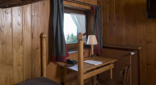 Albergo Ristorante Bucaneve, Rezerwuj Hotel Hotele SPA w Veglio, SPA