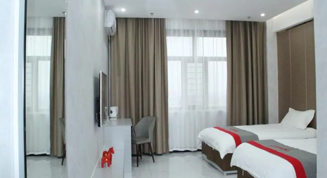 Jun Hotel Heilongjiang Jiamusi Hongqi Road, Varaa Hotelli Jiamusi Heilongjiang