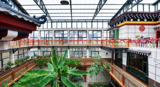 Shangri-La Plateau Star Boutique B&B, Buchen Sie Bed & Breakfast Hotels in Yunnan mit Parkplatz, Parkplätze