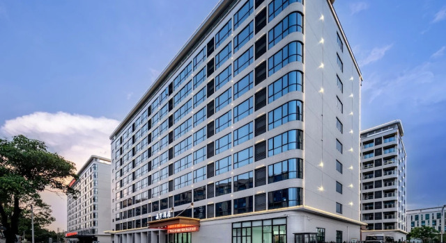 Jiayu International Hotel, Boek Hotel Hotels in Guangdong met parkeren, Parkeren