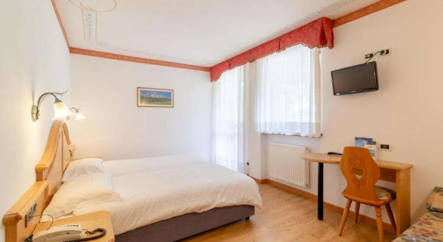 Hotel Garni la Stua, 예약 호텔 Selva di Cadore Civetta